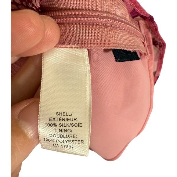 Banana Republic 100% Silk Pink Floral Babydoll Top Fairy V neck Y2K S - Picture 4 of 5